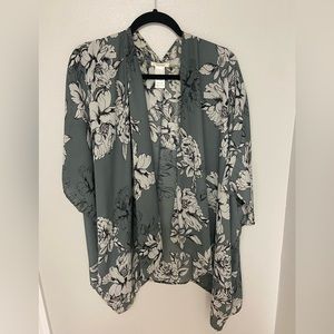 One size batwing floral kimono
